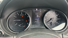 Nissan Qashqai 1.2 DiG-T N-Connecta 5dr Petrol Hatchback